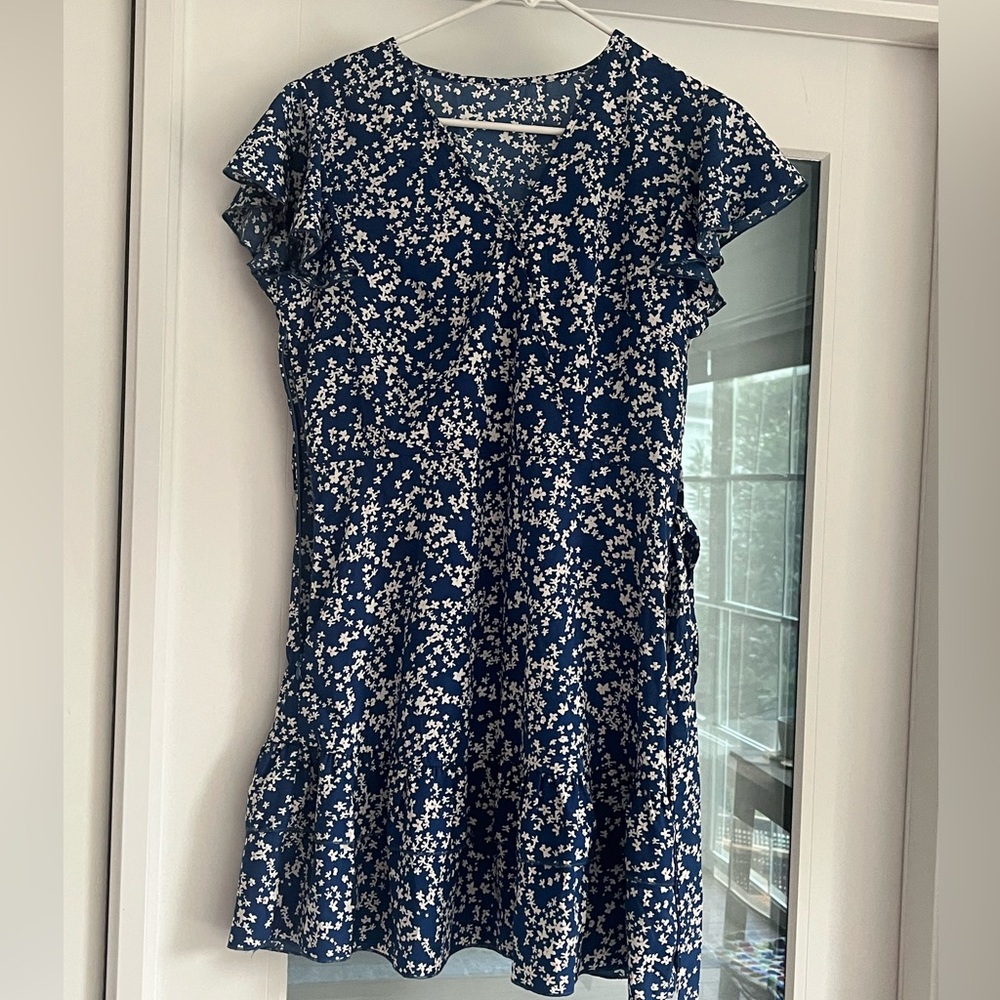 Cupshe Floral Blue and White Dress